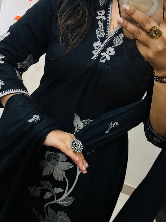 A-Line Cotton Kurti Pant Set with Embroidered Work & Malmal Dupatta