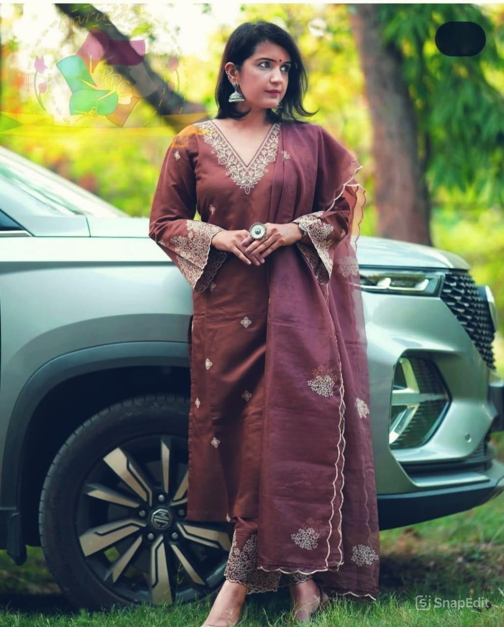 Chanderi Silk Embroidered Set with Cutwork & Organza Dupatta