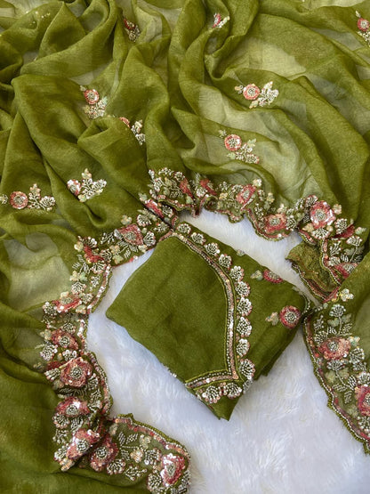 Chiffon Saree with Beads Work and Blouse