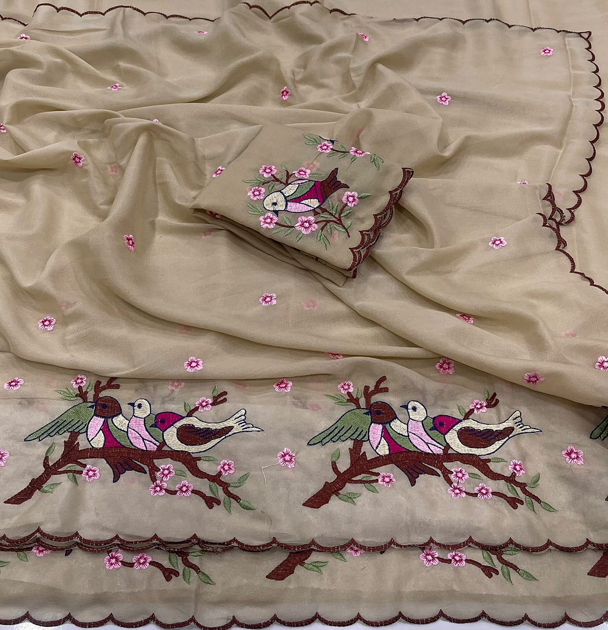 Cocktail Star Georgette Saree with Embroidery Work and Blouse