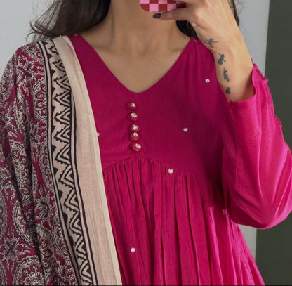 Cotton 60/60 A-Line Kurta Set with Printed Malmal Dupatta & Pant