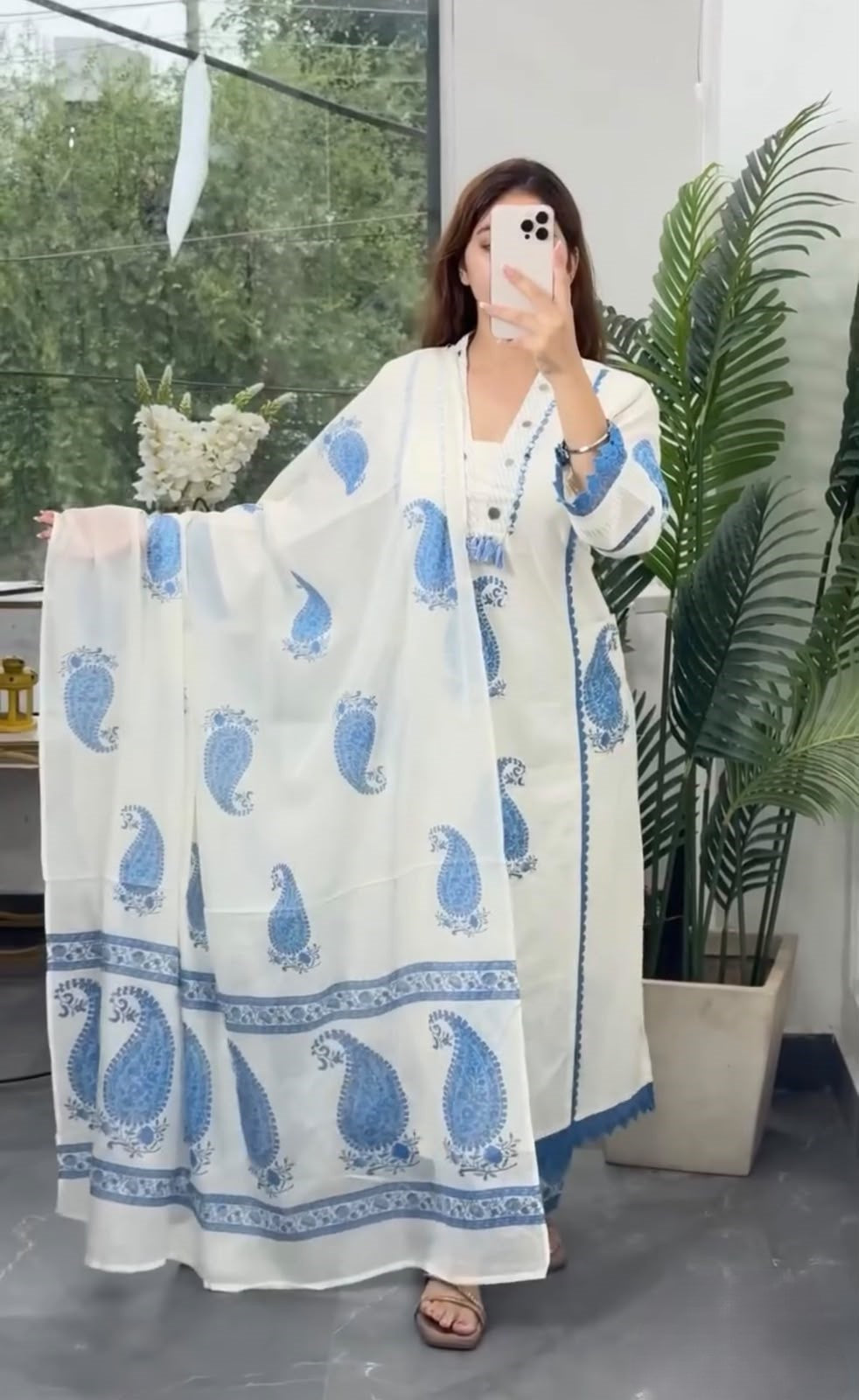 Cotton 60-60 Printed Kurti Palazzo & Malmal Dupatta 3-Piece Set