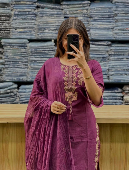 Cotton 60x60 Embroidered Kurti Pant & Dupatta Set