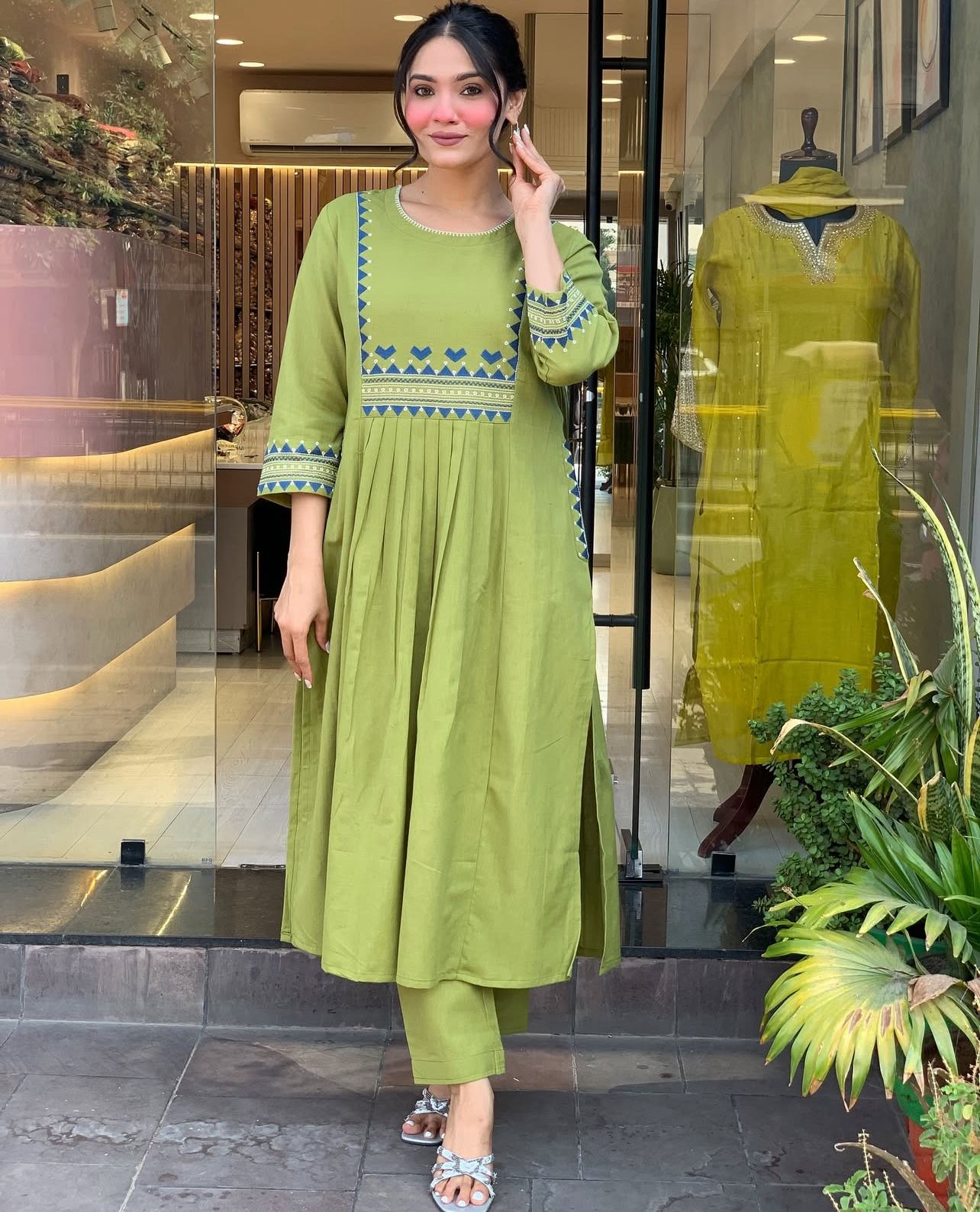 Cotton 60x60 Embroidered Kurti Pant Set with Pockets