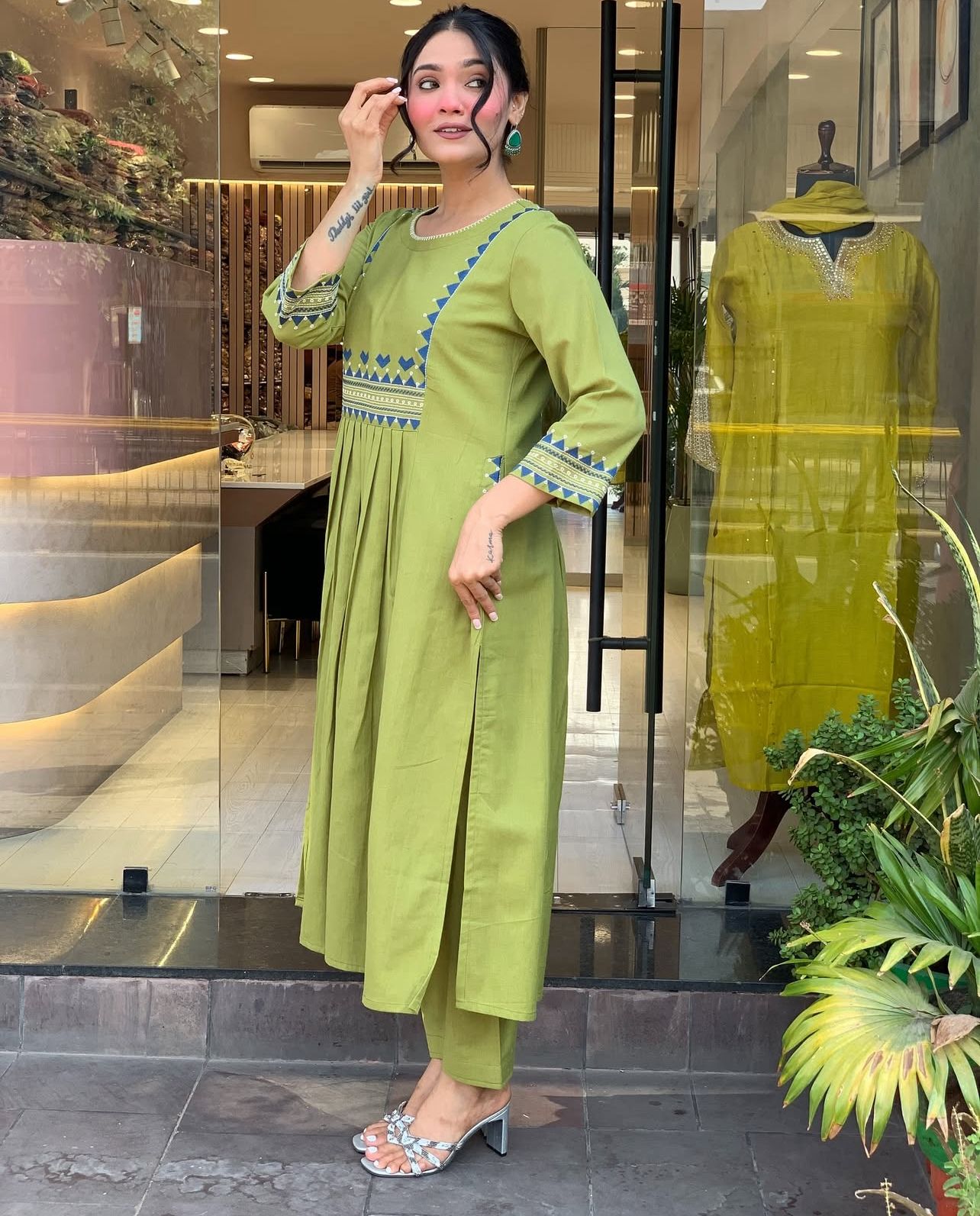 Cotton 60x60 Embroidered Kurti Pant Set with Pockets