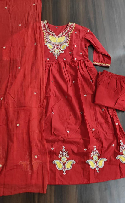 Cotton 60x60 Thread Work Kurta Set with Embroidered Dupatta