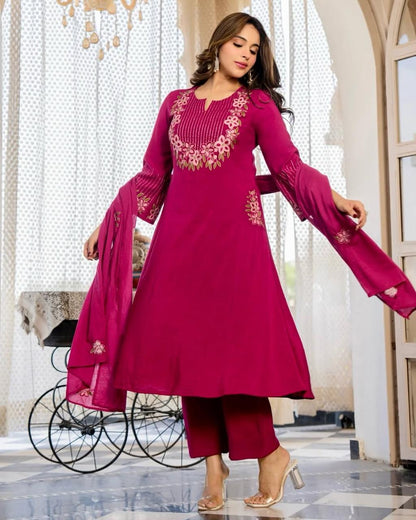 Cotton A-Line Kurti Set with Embroidery & Malmal Dupatta