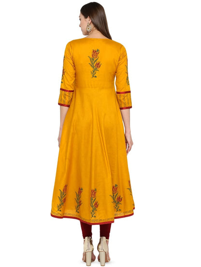 Cotton Anarkali Kurta with Round Neck & 3/4 Sleeves