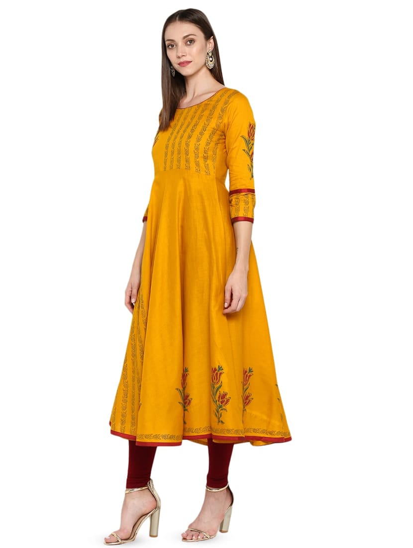 Cotton Anarkali Kurta with Round Neck & 3/4 Sleeves