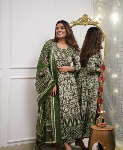 Cotton Angrakha Anarkali Kurti Set with Tagai & Kardhana Work, Printed Malmal Dupatta – 3 Piece Suit Set