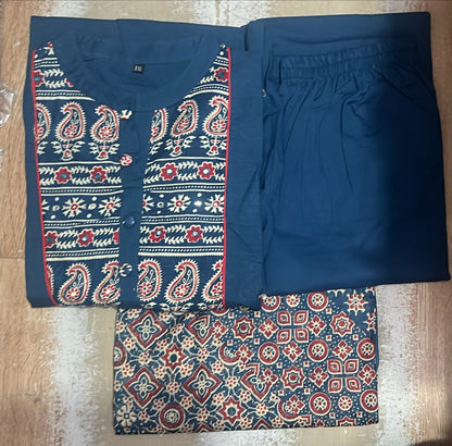Cotton Flairy Kurti Pant Set with Printed Malmal Dupatta & Patch Work on Yoke