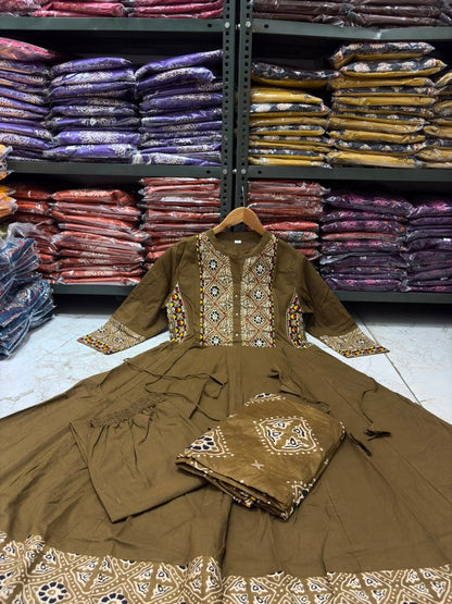 Cotton Flared Anarkali Suit Set with Printed Dupatta
