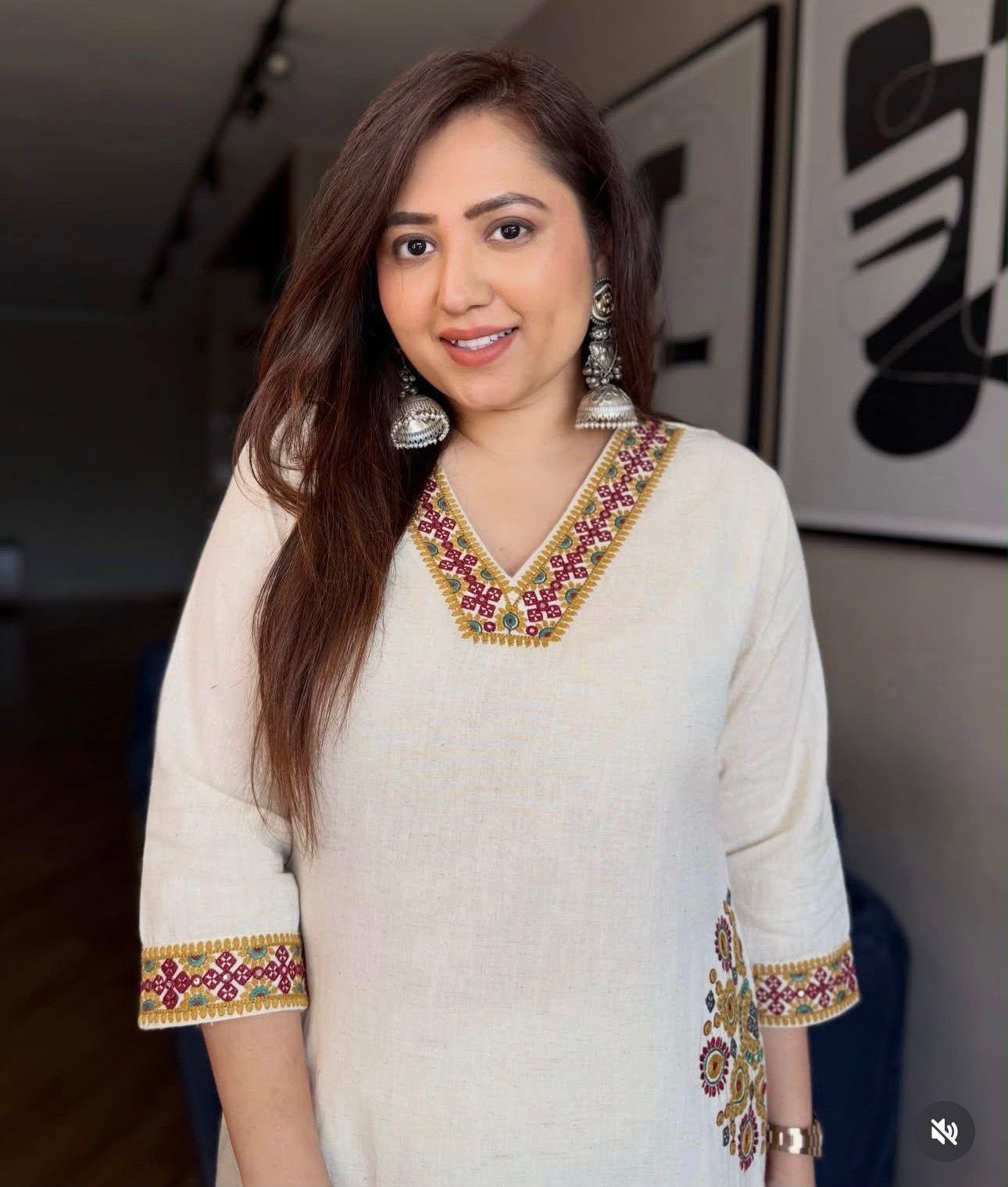Cotton Flex A-Line Kurti Set with Embroidery & Pocket Detailing