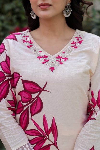 Cotton Kurti Pant Set with 100x100 Cotton Dupatta & V-Neck Work – Fully Stitched