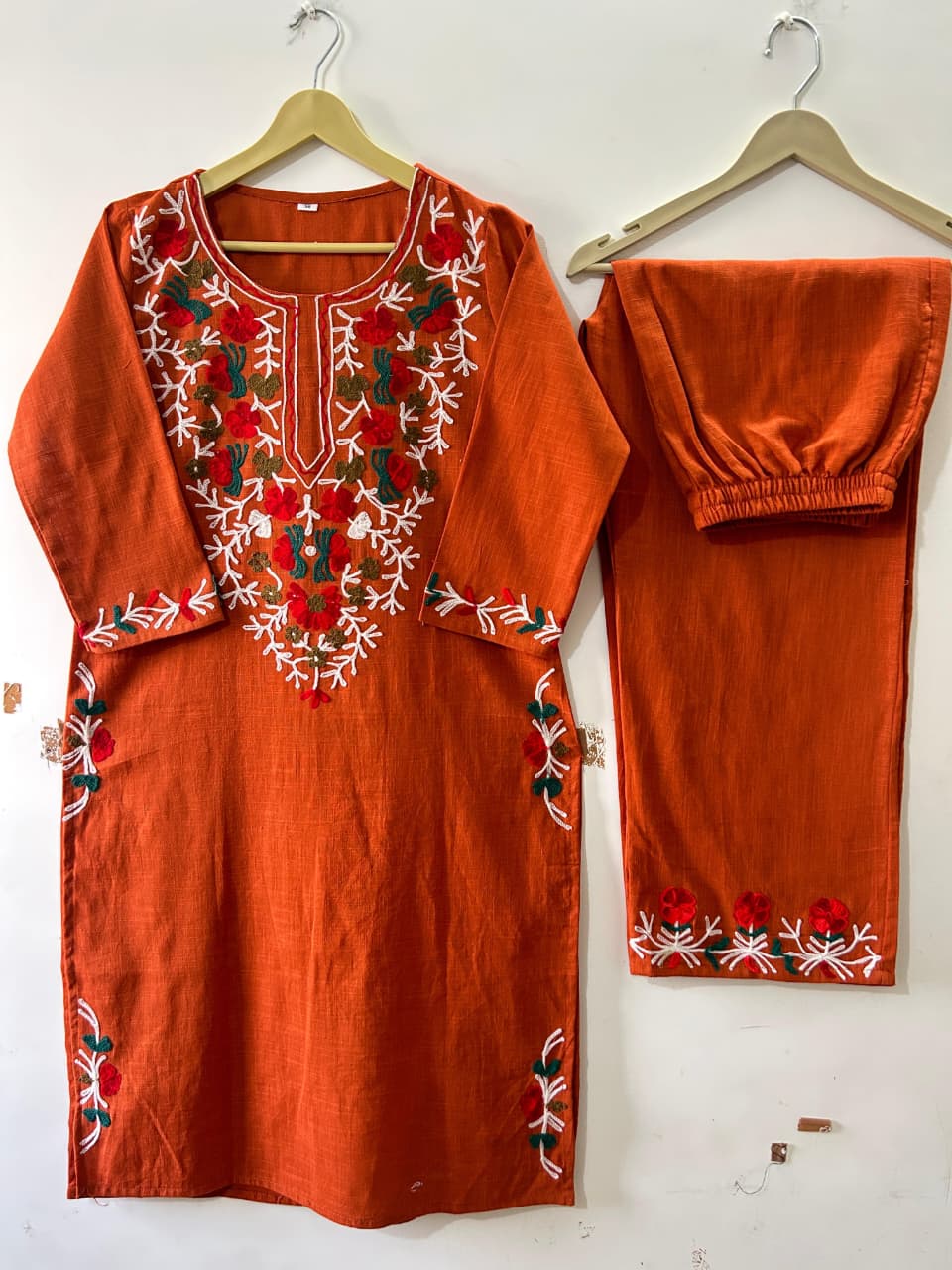 Cotton Kurti Pant Set with Aari Embroidery Work