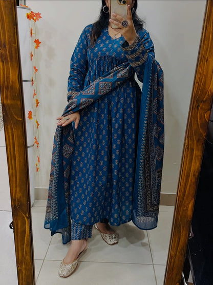 Cotton Kurti Pant Set with Dupatta for Women