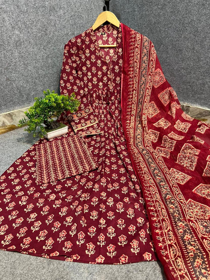 Cotton Kurti Pant Set with Dupatta for Women