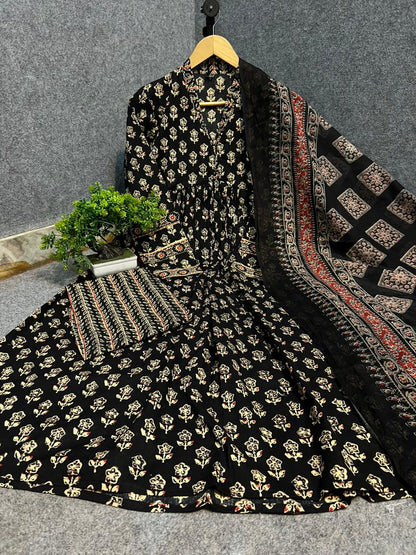 Cotton Kurti Pant Set with Dupatta for Women