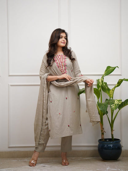 Cotton Kurti Pant Set with Malmal Dupatta