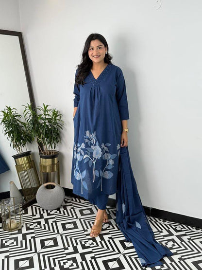 Cotton Kurti Pant Set with Mulmul Dupatta & Neckline Work