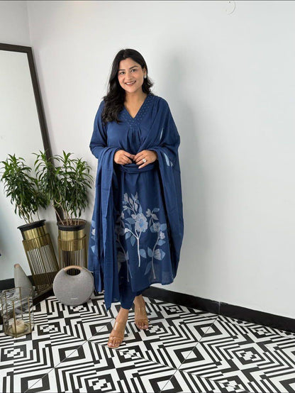 Cotton Kurti Pant Set with Mulmul Dupatta & Neckline Work