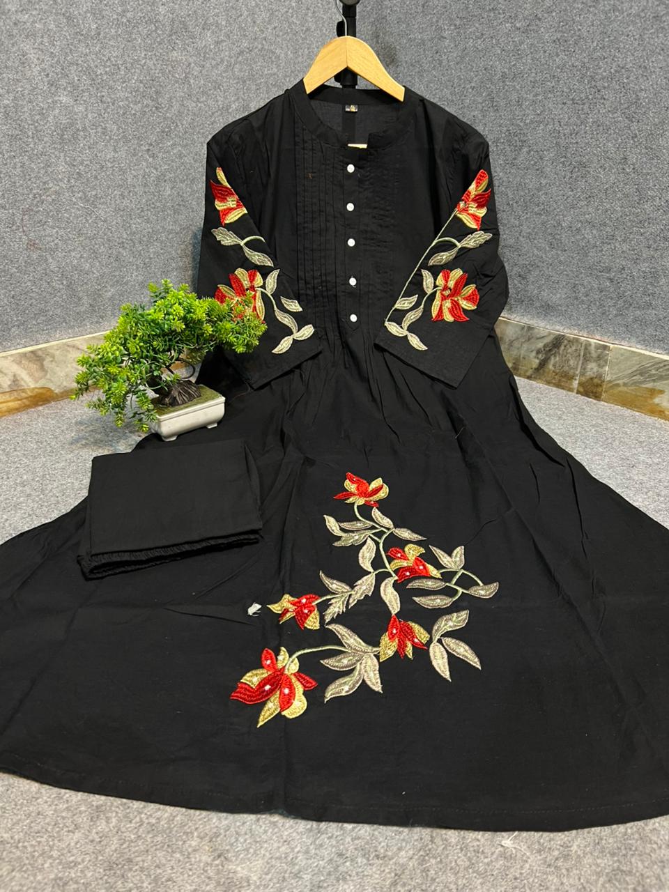 Cotton Kurti Pant Set with One Side Pocket & Embroidery Work