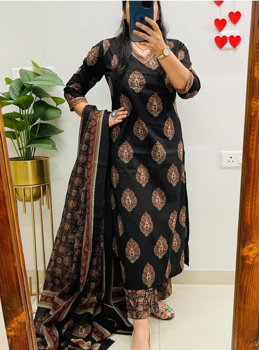 Cotton Kurti Pant Set with Sequin Work Dupatta for Women