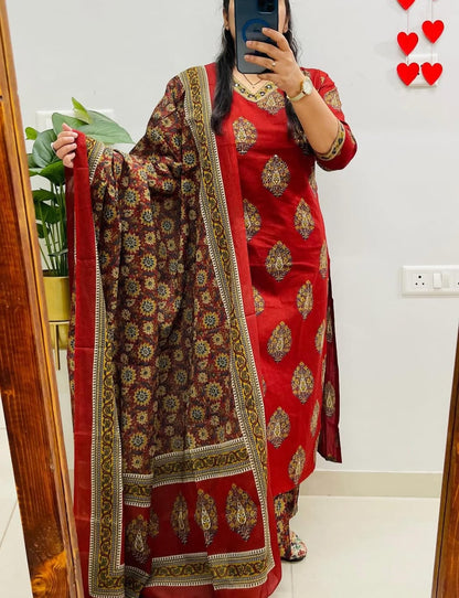 Cotton Kurti Pant Set with Sequin Work Dupatta for Women