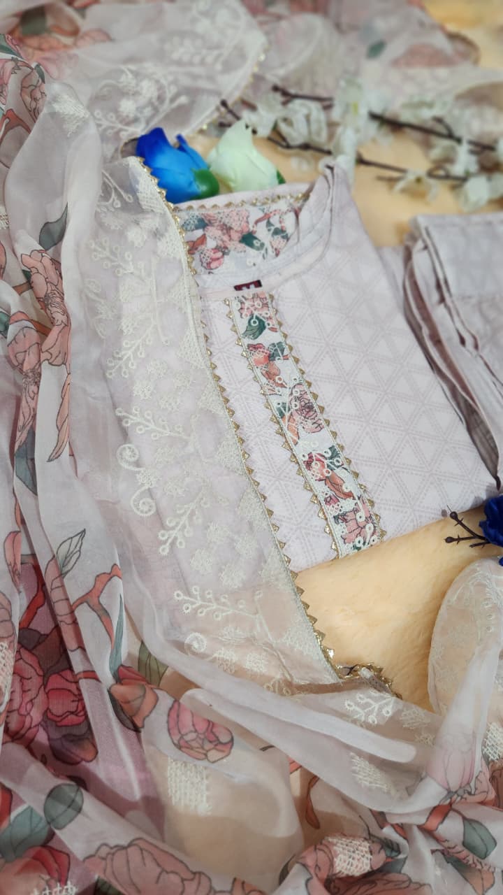 Cotton Lilan Cotton Digital Print Kurti Pant Dupatta Set with Organza Dupatta & Embroidery