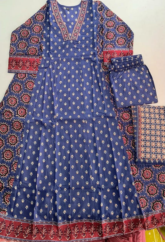 Cotton Printed Kurti Pant Dupatta Set with Border Work – 3 Piece
