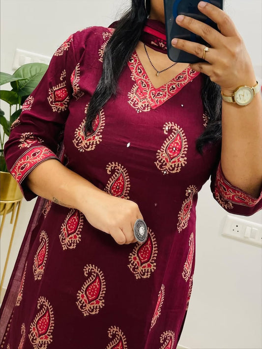 Cotton Printed Kurti Pant Set with Mulmul Dupatta