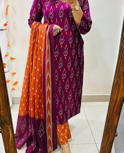 Cotton Printed Suit Set with Embroidered Neckline | 60x60 Cotton