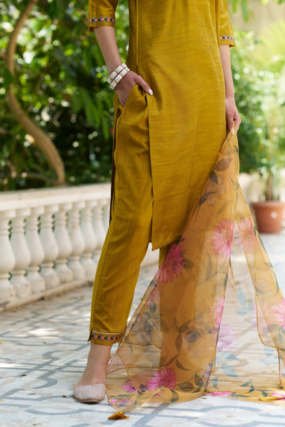 Cotton Silk Kurta Pant Set with Organza Dupatta | 3-Piece