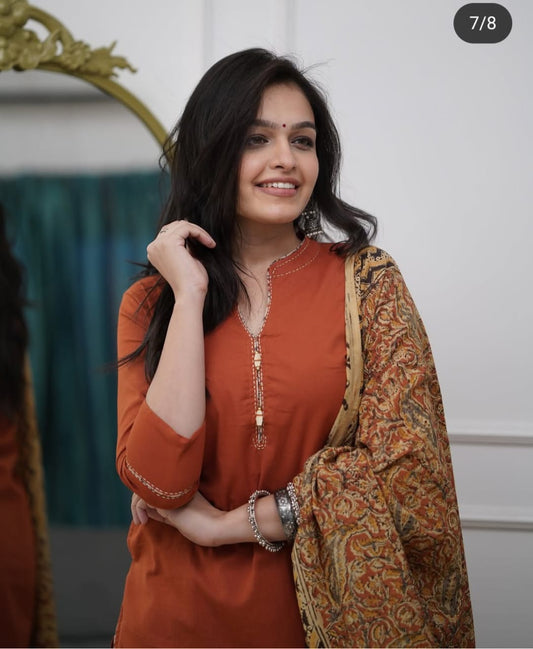 Cotton Slub Kurti Pant Dupatta Set with Katha Thread Work & Chanderi Digital Print Dupatta