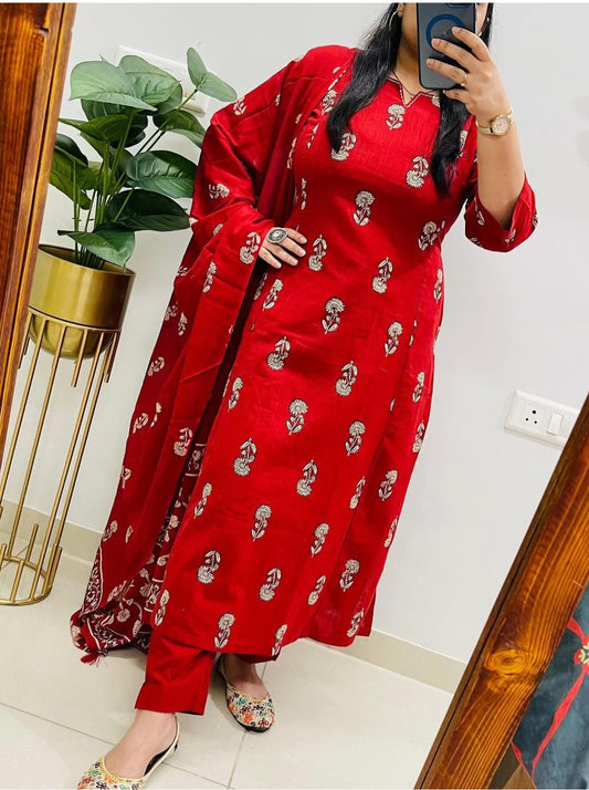 Cotton Slub Printed Kurti Pant Set with Mulmul Printed Dupatta