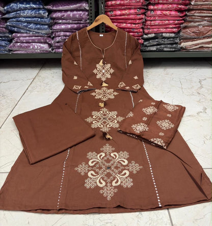 Cotton Straight Kurti Pant Set with Embroidered Neckline & Printed Malmal Dupatta