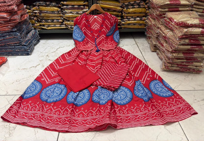 Cotton V-Neck Ghera Procin Bandhej Print Suit Set with Pant & Dupatta
