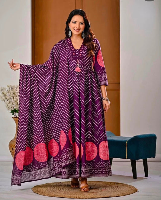 Cotton V-Neck Ghera Procin Bandhej Print Suit Set with Pant & Dupatta