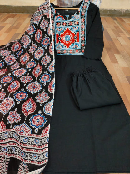 Cotton Work Kurti with Pant & Malmal Dupatta | Fully Stitched Set