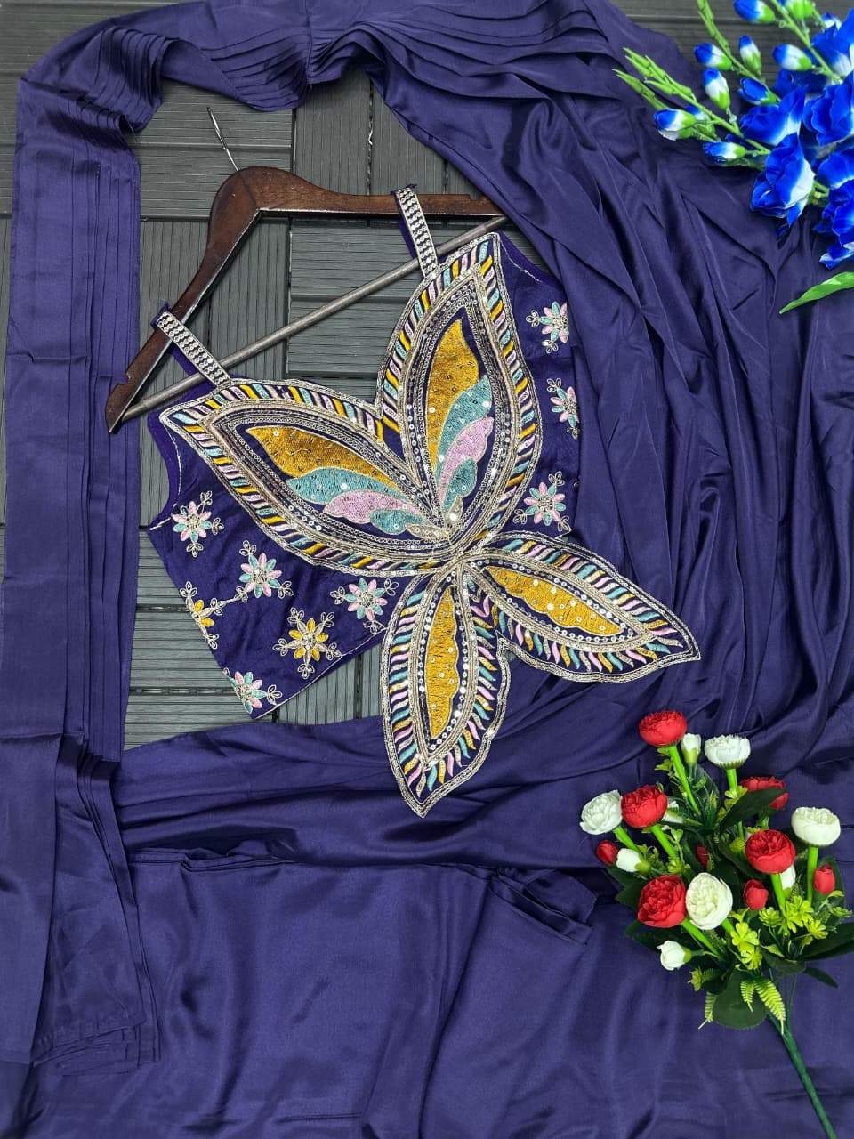 Embroidery Sequence Work Crepe Saree with Ready-to-Wear Belt and Banglori Blouse