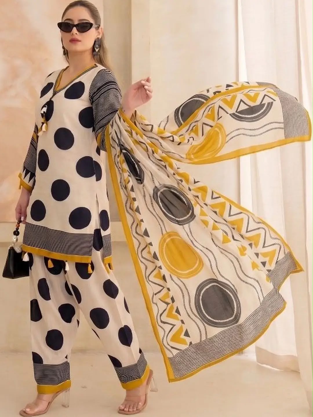 Digital Polka Dot Printed Farshi Salwar Suit Set with Dupatta