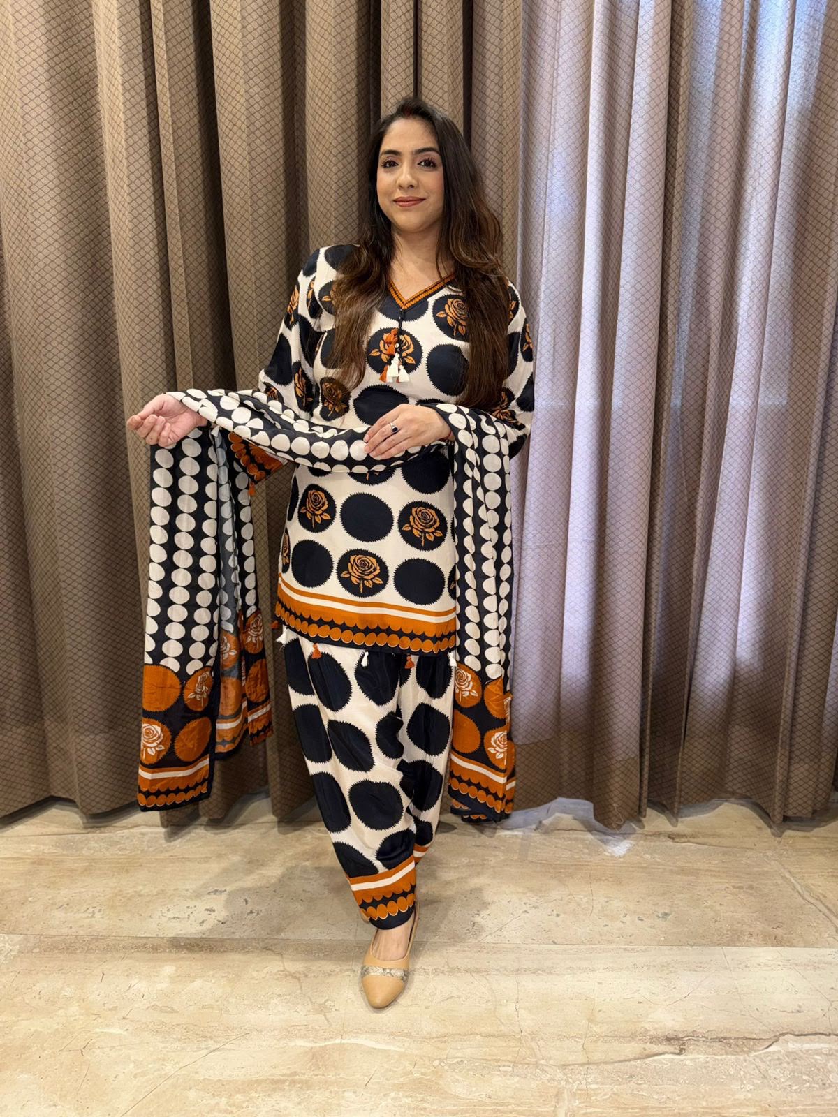 Digital Polka Dot Printed Farshi Salwar Suit Set with Dupatta