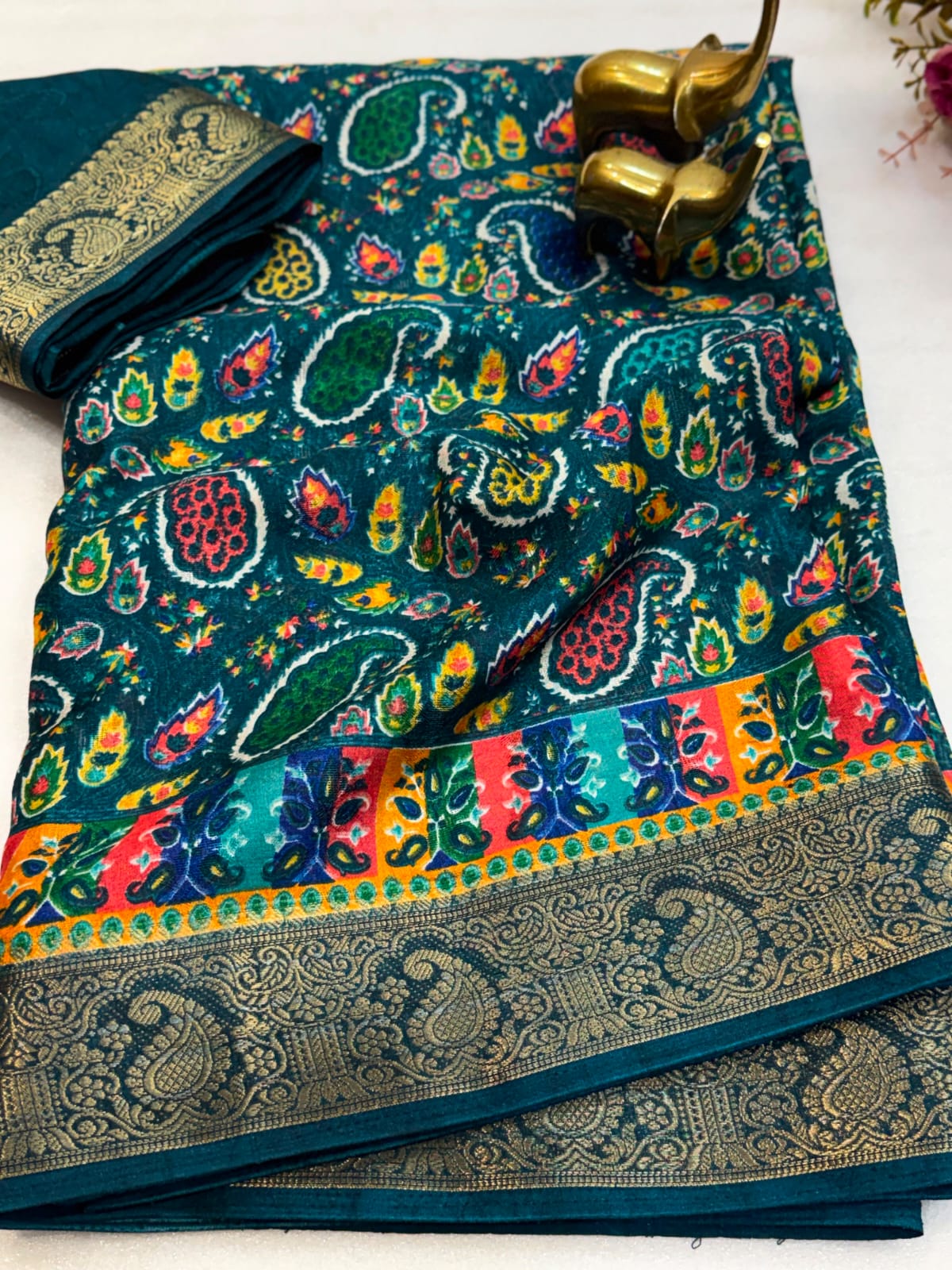 Dola Jute Printed Saree with Golden Weaving Border & Running Blouse