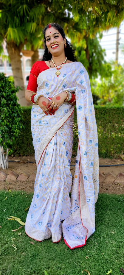 Dola Silk Saree with Meena Zari and Contrast Zari Blouse