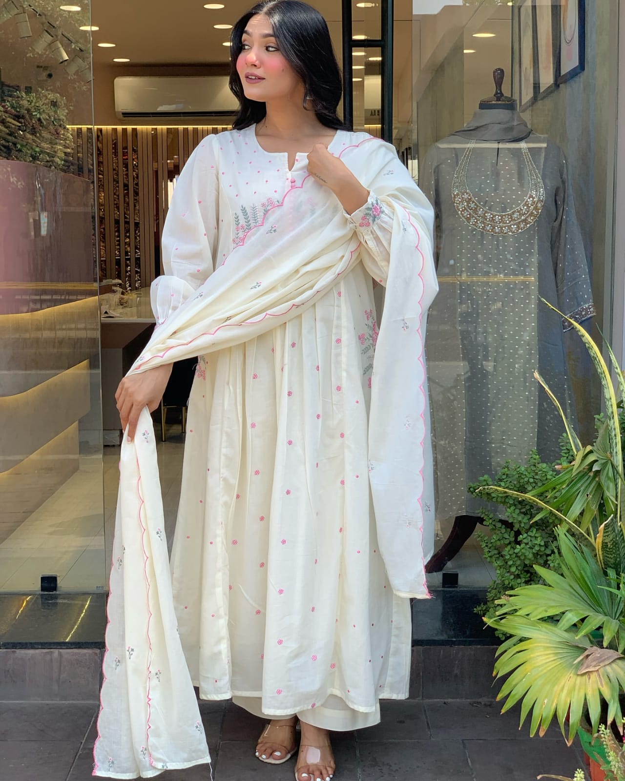 Dyed Cotton Kurti Pant Set with Embroidered Malmal Dupatta