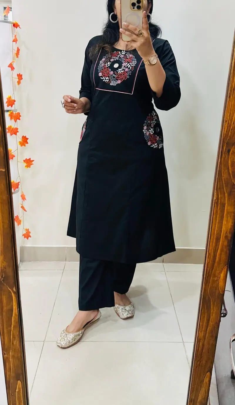 Embroidered Cotton Kurti Palazzo Set with Dual Pocket Design