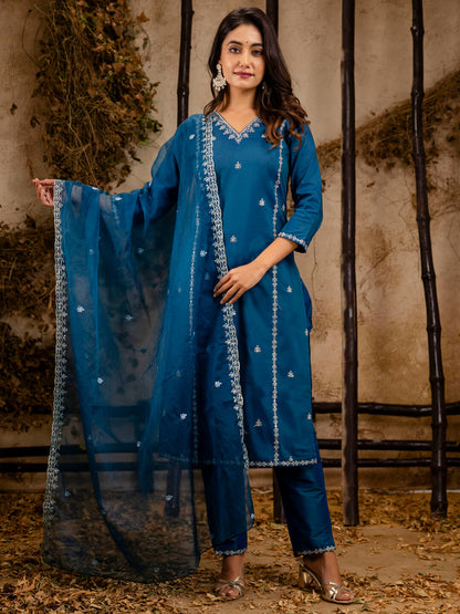 Embroidered Silk Blend Kurta Trouser Set with Organza Dupatta