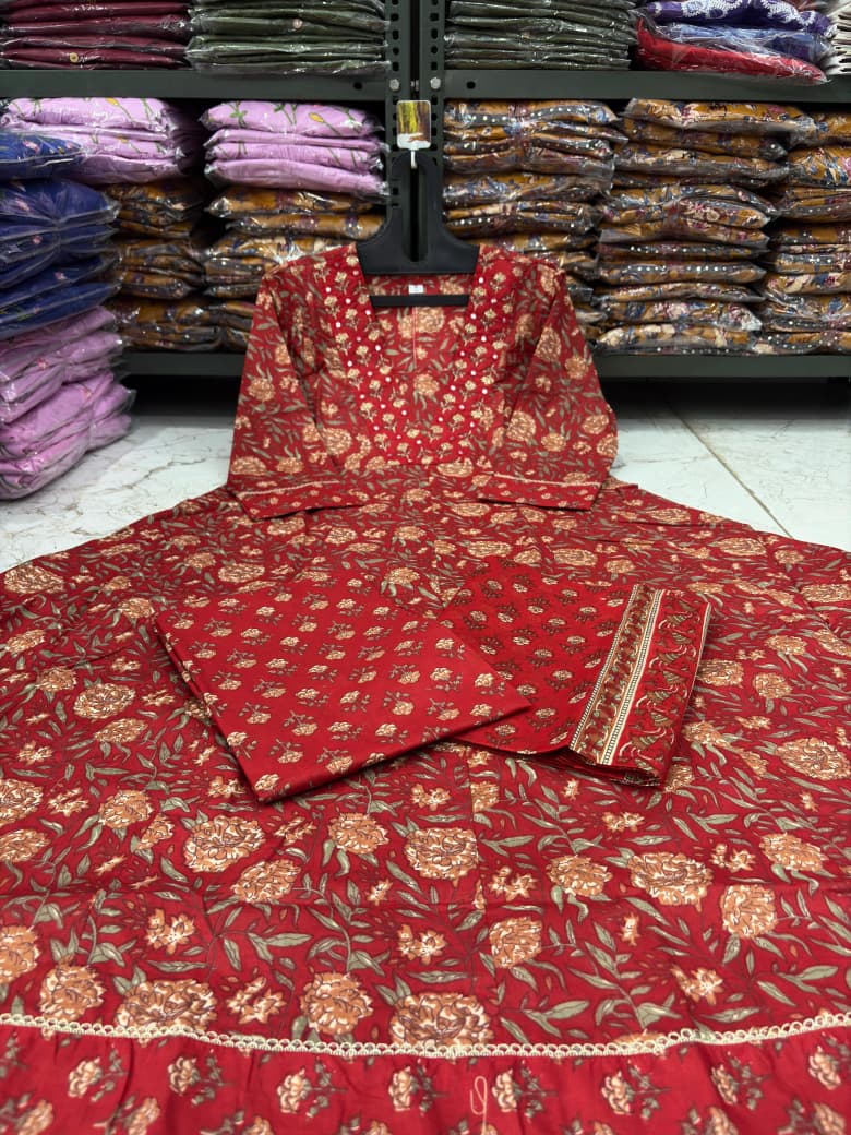 Flared Anarkali Printed Cotton Kurta Pant Dupatta Set with Lace Work