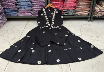 Flared Cotton Discharge Printed Kurti Set with Pant & Malmal Dupatta