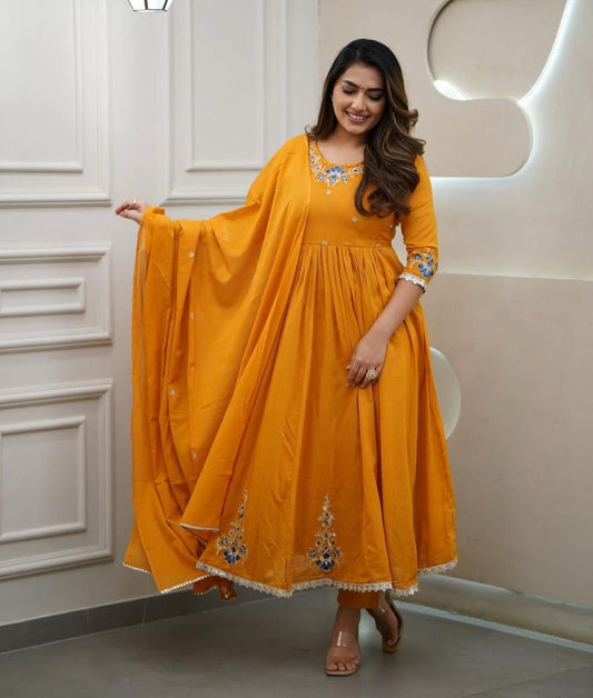 Flared Cotton Kurti Set with Embroidery & Malmal Dupatta